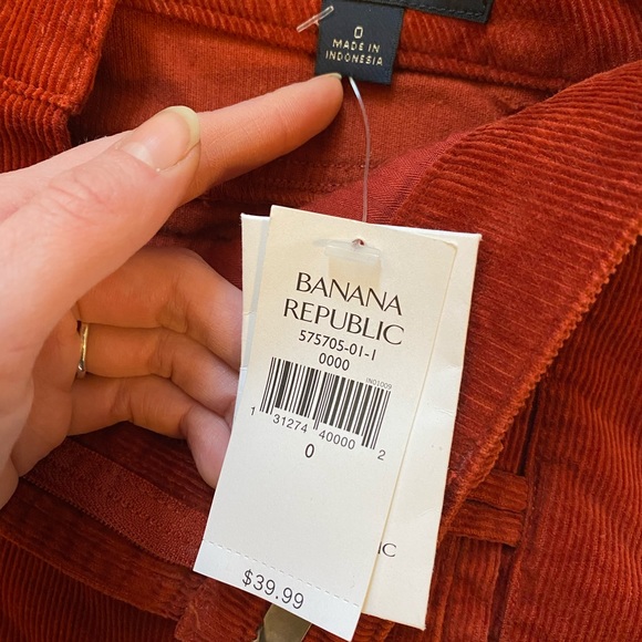 Banana Republic Corduroy Mini Skirt - Picture 4 of 4